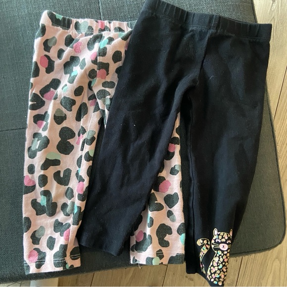 The Children’s Place Leopard Black/ Pink 4 pcs 2 Tops and 2 leggings size 18-24m - Picture 2 of 6